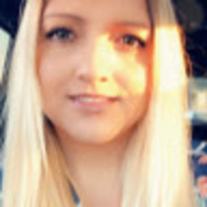 Meet your Posher, Alicia